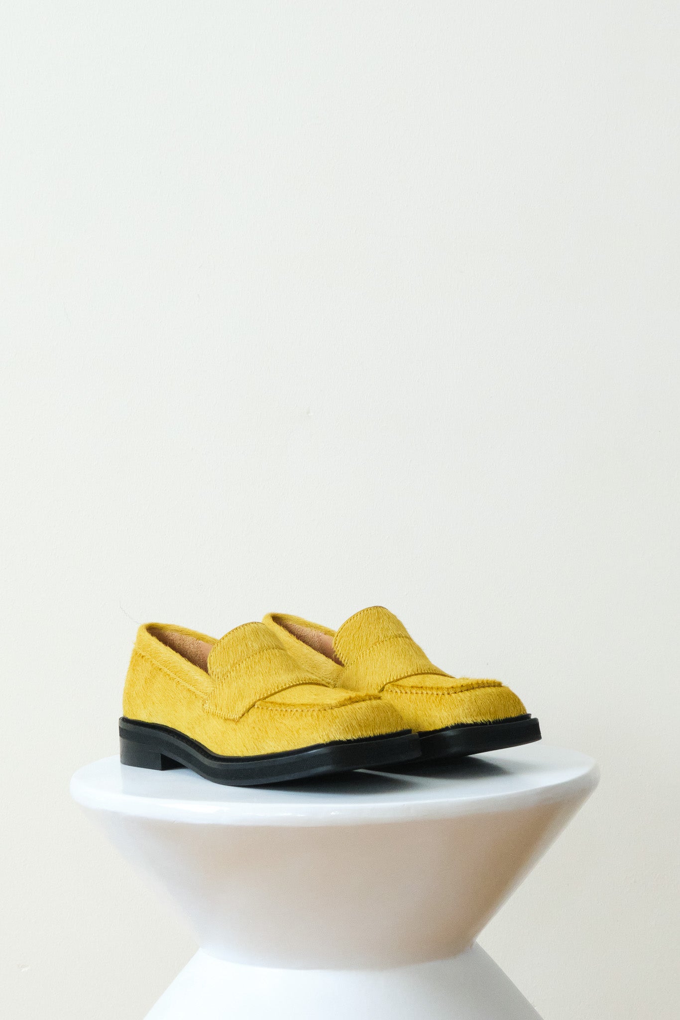 LEVI LOAFER - GENTLE GOLD